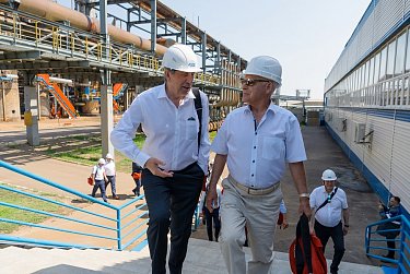 Оренбургский газоперерабатывающий завод отмечает полувековой юбилей